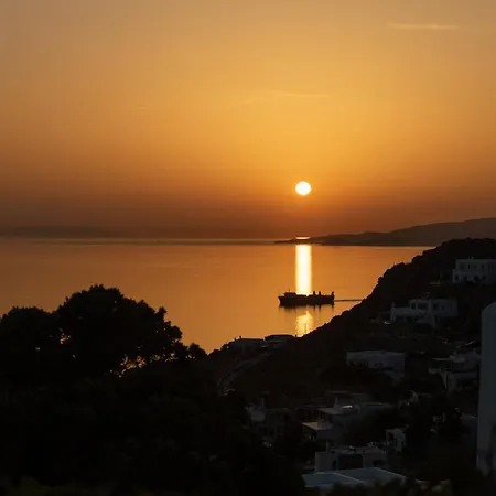 Almi In Mykonos * Tourlos